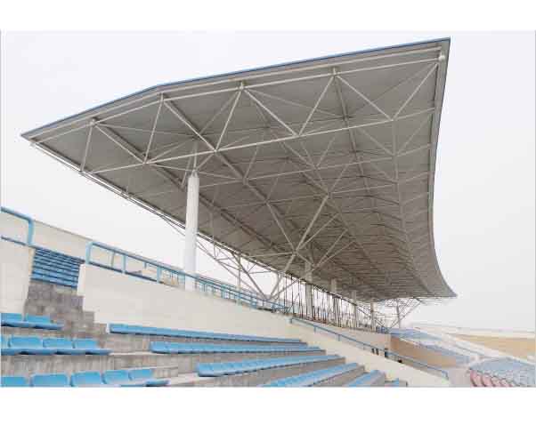 巴中河南理工大学体育场看台网架